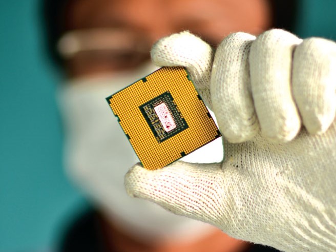 TỐI ƯU HÓA KẾ HOẠCH ĐÀO TẠO NHÂN LỰC TRONG NGÀNH BÁN DẪN VIỆT NAM 4 ban-dan