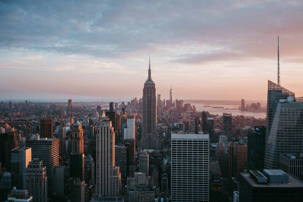 DOANH NGHIỆP NHỎ Ở MỸ GẶP KHÓ KHĂN DƯỚI GÁNH NẶNG LÃI SUẤT 2 e2fd151b1a0d09ca2af68938c60eb6e0